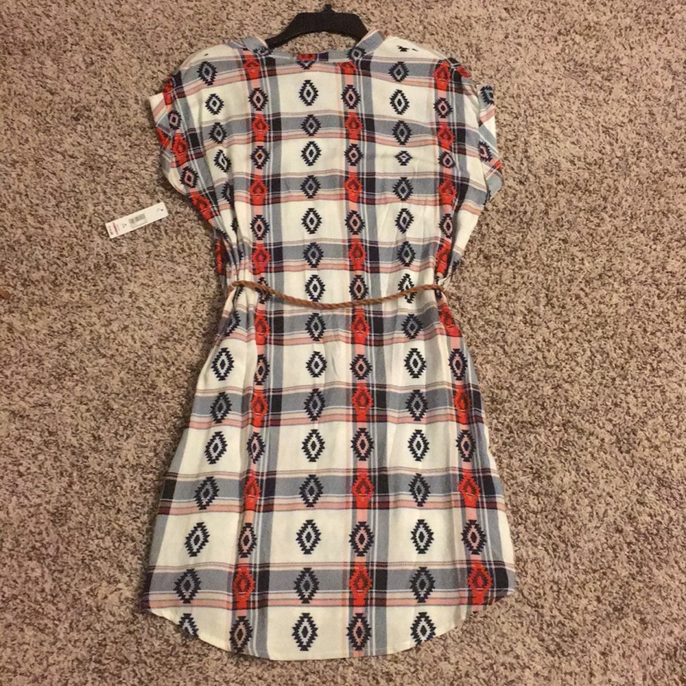 Dress - Picture 3 of 4